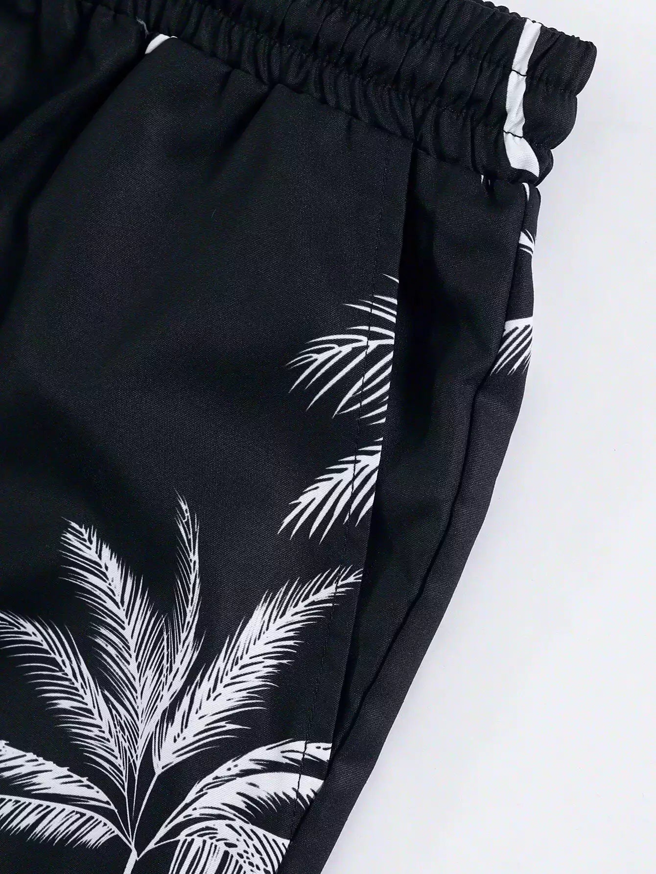 Black Floral Design Mens Half Sleeves Cords Cotton Material - XPCRDH